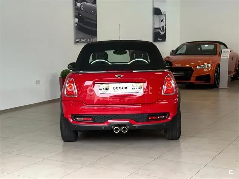 Usado Mini Cooper SD Cabriolet 143 CV (105 kW) 2014 Rojo Descapotable
