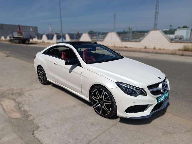 Usado Mercedes E220 Elegance 170 CV (125 kW) 2013 Blanco Coupe
