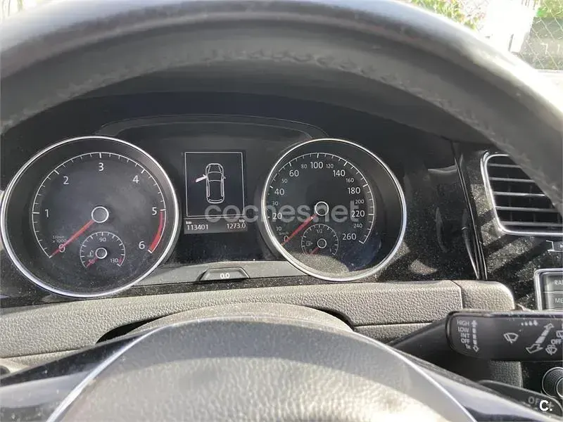 Usado VW Golf VII Sportline 105 CV (77 kW) 2013 Blanco Familiar