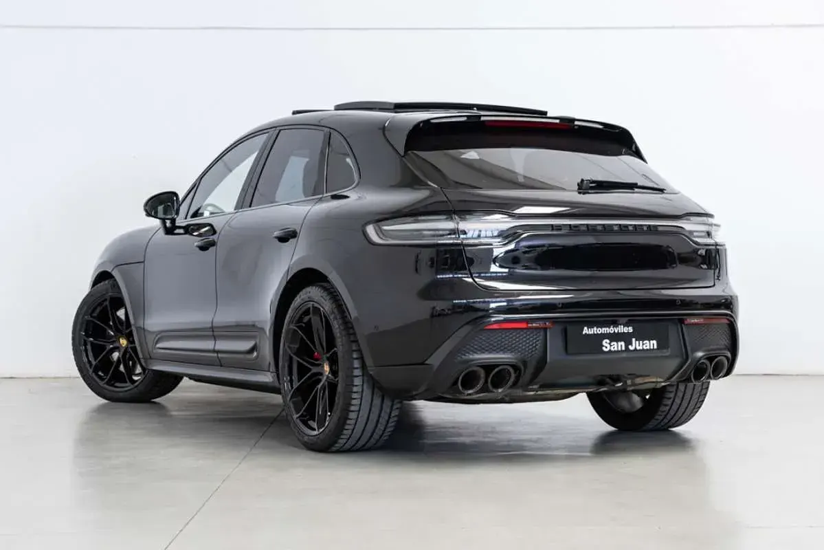 Usado Porsche Macan 441 CV (324 kW) 2022 Negro SUV