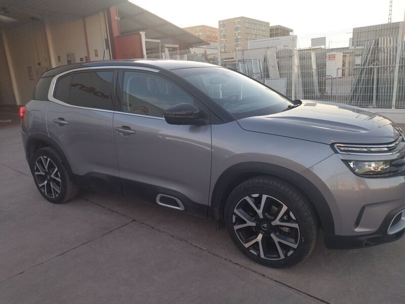 Usado Citroën C5 Aircross Shine 130 CV (95 kW) 2019 Gris SUV