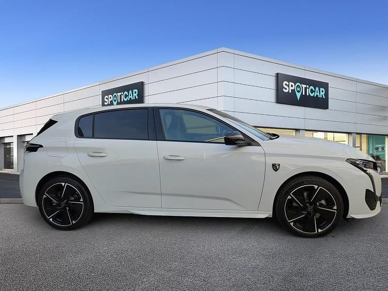 Usado Peugeot e-308 114 kW (156 CV) 2023 Blanco Utilitario