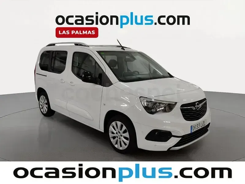 Usado Opel Combo Life Elegance 131 CV (96 kW) 2022 Blanco Monovolumen