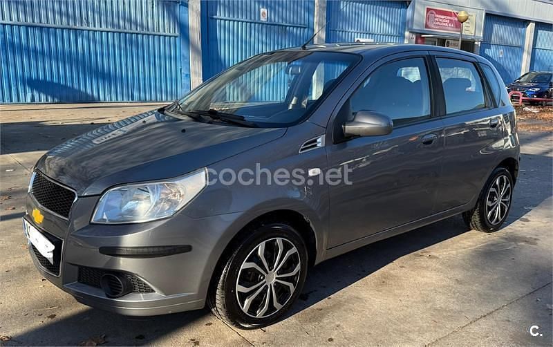 Gris / plata Usado 2008 Chevrolet Aveo LT Berlina | 4500 € (Precio justo) - Imagen 1/4