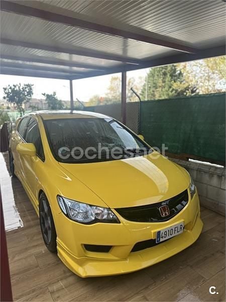 Usado Honda Civic Type R 200 CV (147 kW) 2004 Amarillo Berlina