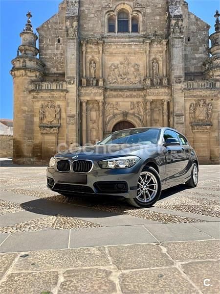 Gris / plata Usado 2017 BMW 118 Utilitario | 13.300 € (Buen precio) - Imagen 1/4