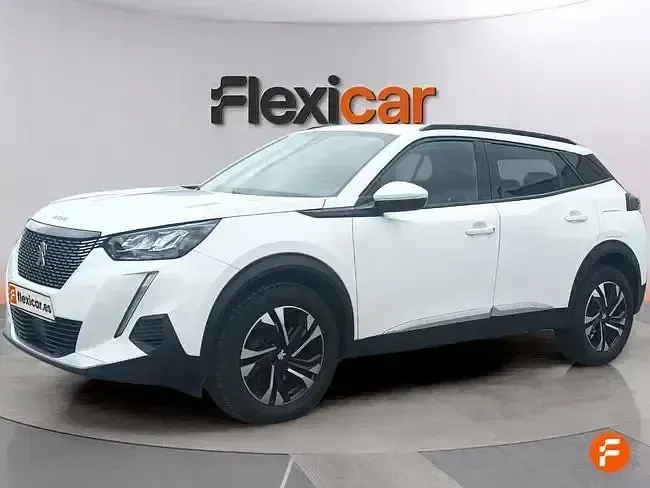Usado Peugeot 2008 Allure 130 CV (95 kW) 2020 Blanco SUV