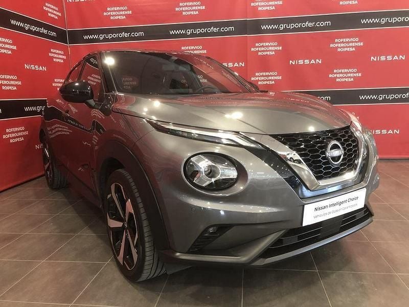 Usado Nissan Juke Tekna 114 CV (83 kW) 2023 Skline grey (metalizado) SUV