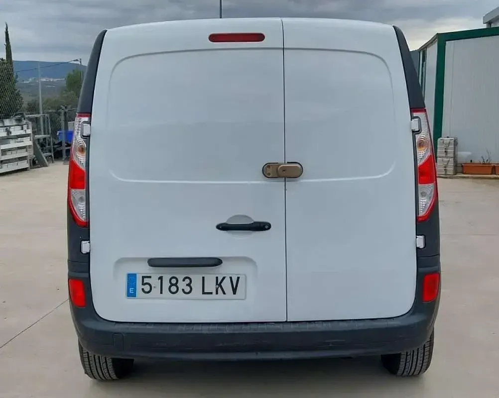 Usado Renault Kangoo 80 CV (58 kW) 2020 Blanco Monovolumen