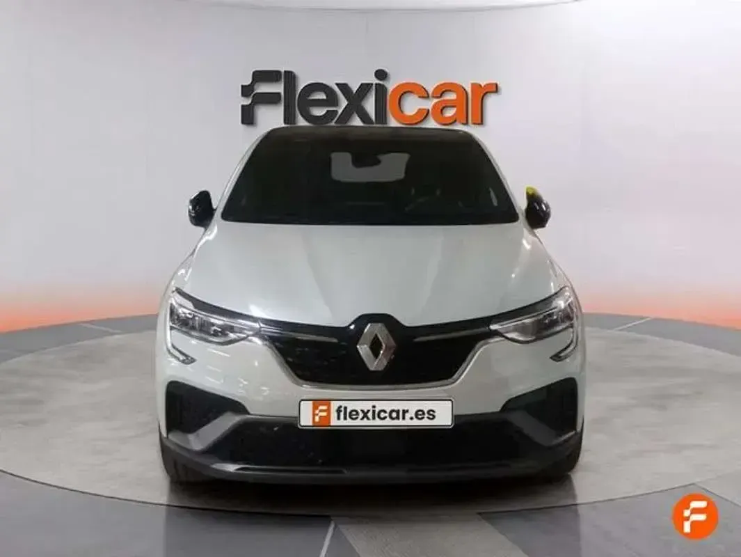 Usado Renault Arkana 145 CV (106 kW) 2022 Blanco SUV