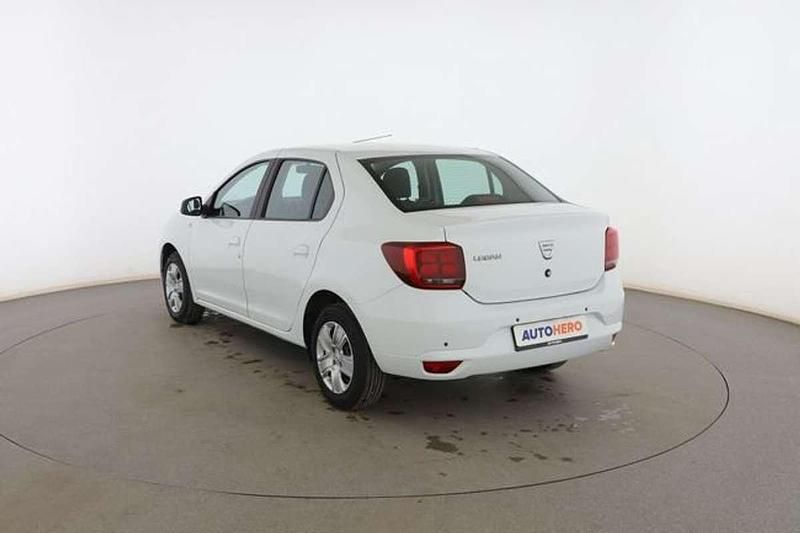 Usado Dacia Logan Comfort 95 CV (69 kW) 2020 Blanco Berlina