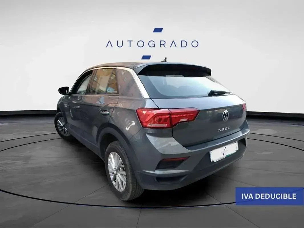 Usado VW T-Roc Edition 116 CV (85 kW) 2022 Gris SUV