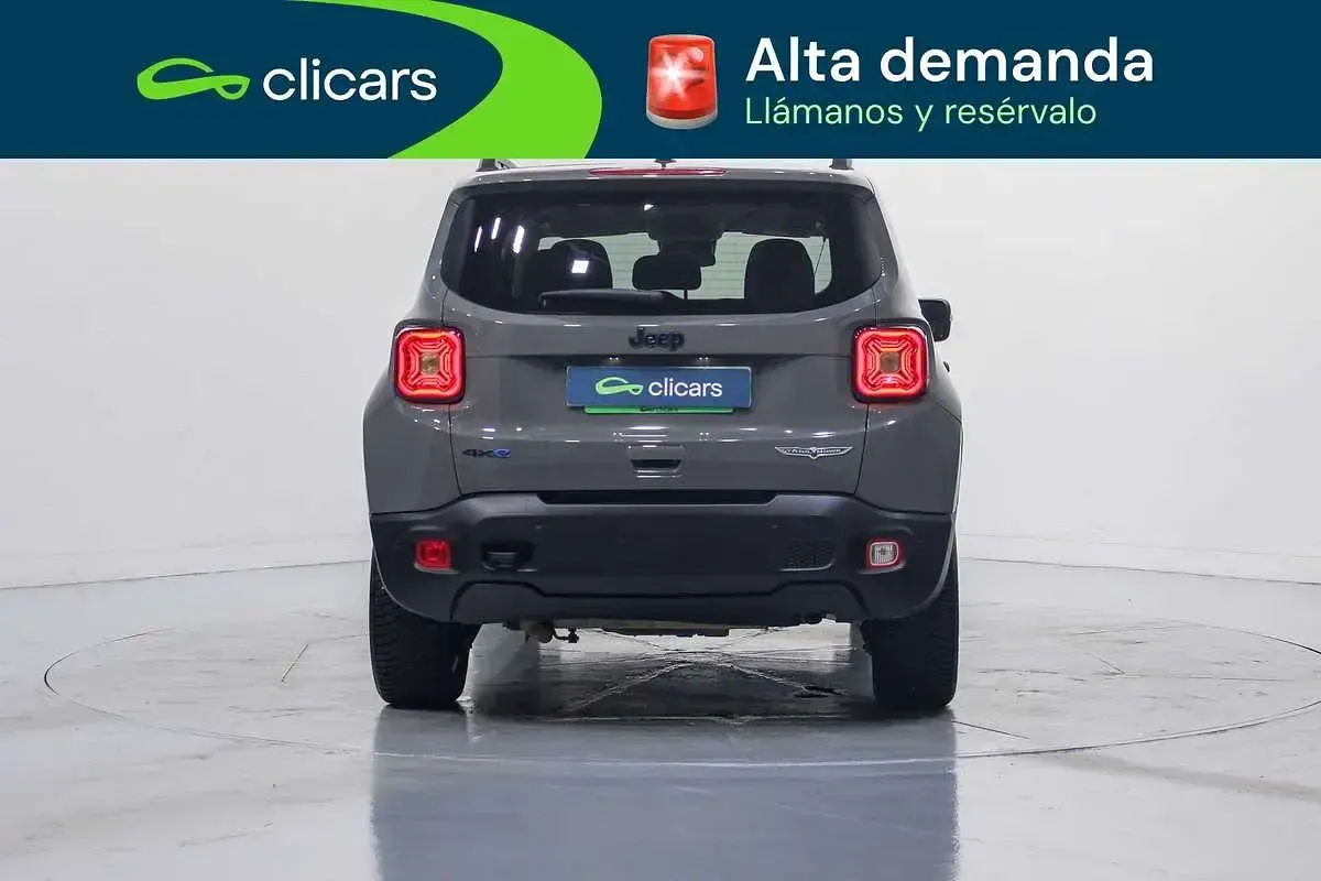 Usado Jeep Renegade Trailhawk 241 CV (177 kW) 2024 Gris SUV
