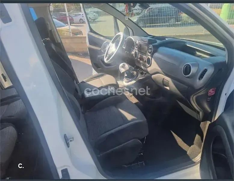 Usado Citroën e-Berlingo XTR 100 CV (73 kW) 2016 Blanco Monovolumen