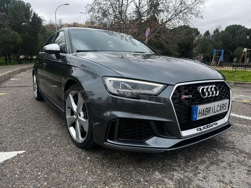 Usado Audi RS3 400 CV (294 kW) 2017 Gris / plata Berlina