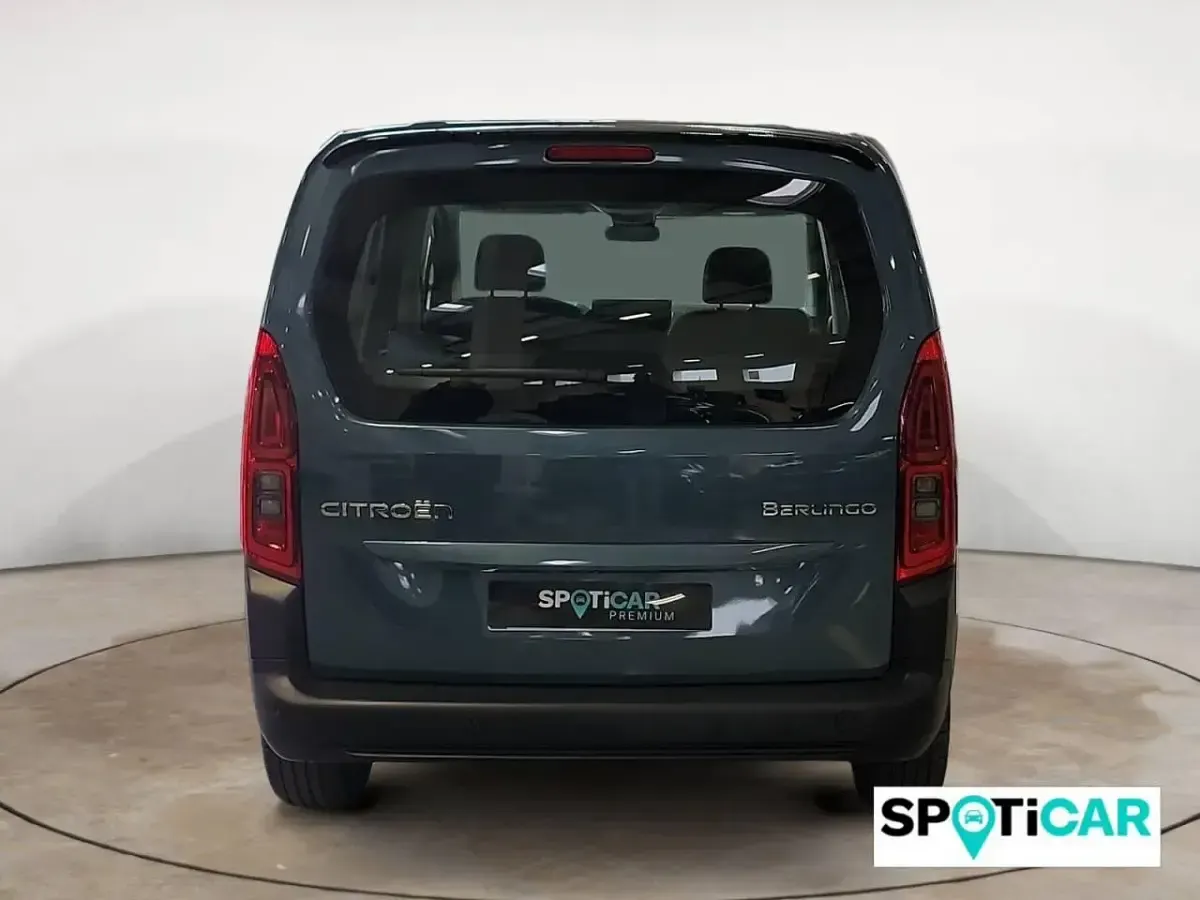 Usado Citroën Berlingo 102 CV (75 kW) 2025 Azul Monovolumen