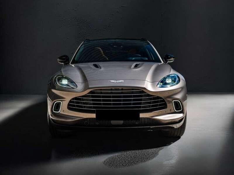 Marrón Nuevo 2024 Aston Martin DBX SUV | 168.000 € - Imagen 1/4