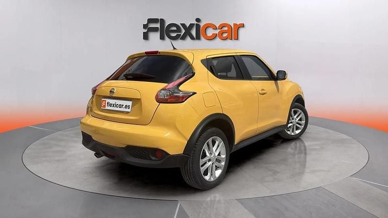 Begagnad Nissan Juke Acenta 110 HK (80 kW) 2017 Gul SUV