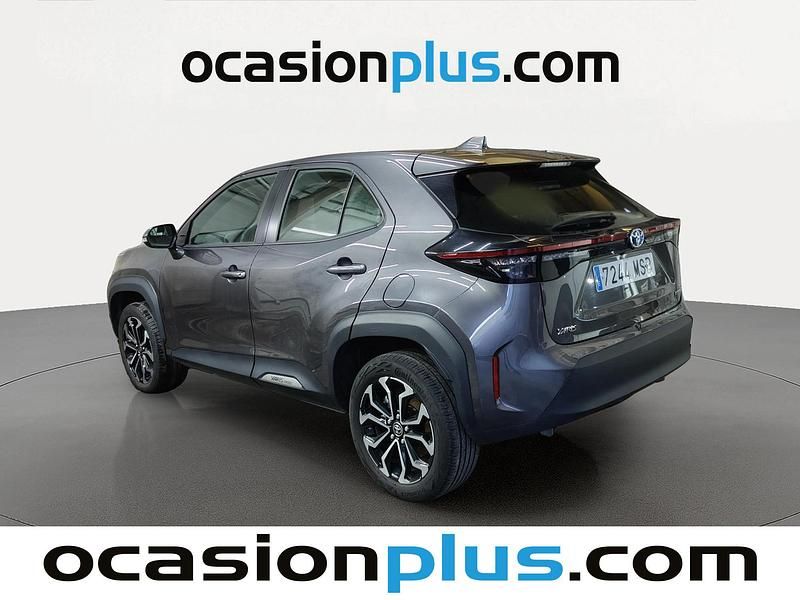 Usado Toyota Yaris Cross Active 116 CV (85 kW) 2024 Blanco SUV