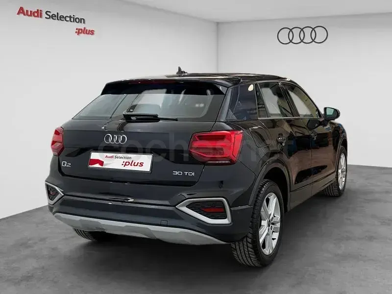 Usado Audi Q2 Advanced Plus 116 CV (85 kW) 2025 Negro SUV