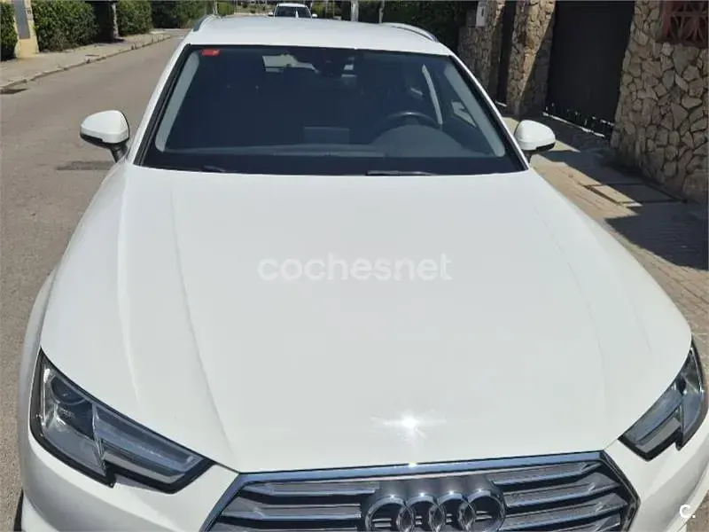 Usado Audi A4 S-Line 190 CV (139 kW) 2016 Blanco Familiar