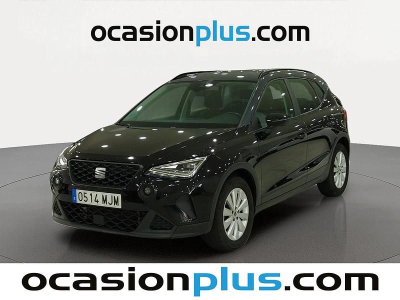 Usado Seat Arona Style 110 HP (80 kW) 2023 Preto SUV