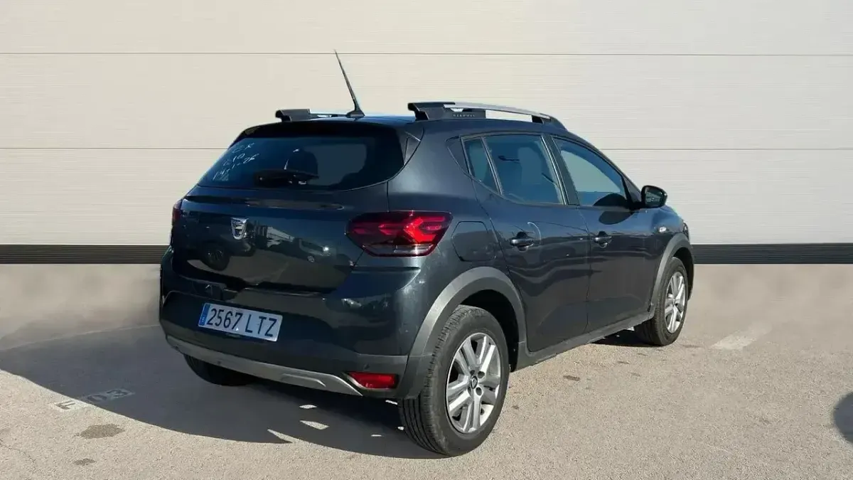 Occasion Dacia Sandero Comfort 91 PK (66 kW) 2021 Grijs Sedan