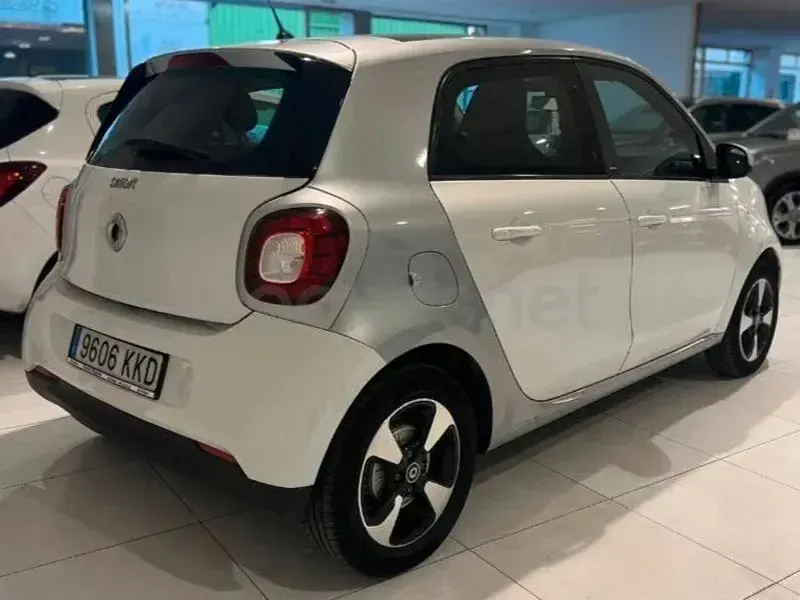 Usado Smart ForFour 90 CV (66 kW) 2018 Blanco Utilitario