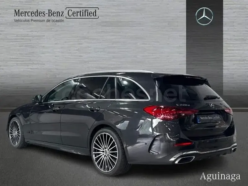 Usado Mercedes C220 197 CV (144 kW) 2025 Gris / plata Familiar