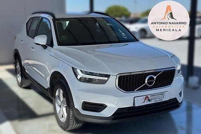 Usado Volvo XC40 Momentum 150 CV (110 kW) 2020 SUV