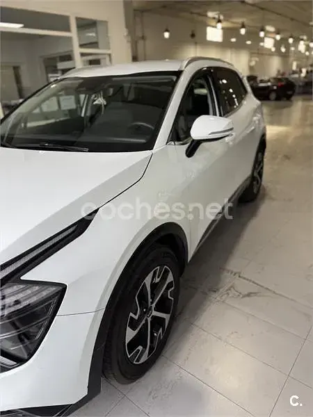 Usado Kia Sportage 150 CV (110 kW) 2023 Blanco SUV