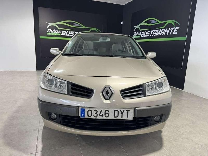 Usado Renault Mégane II Authentique 100 CV (73 kW) 2006 Beige Utilitario