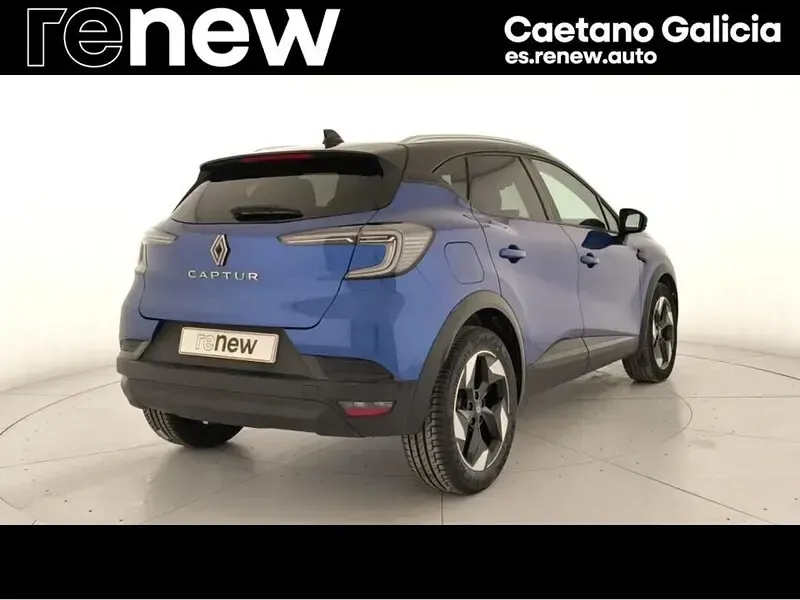 Usado Renault Captur Techno 100 CV (73 kW) 2025 Azul SUV