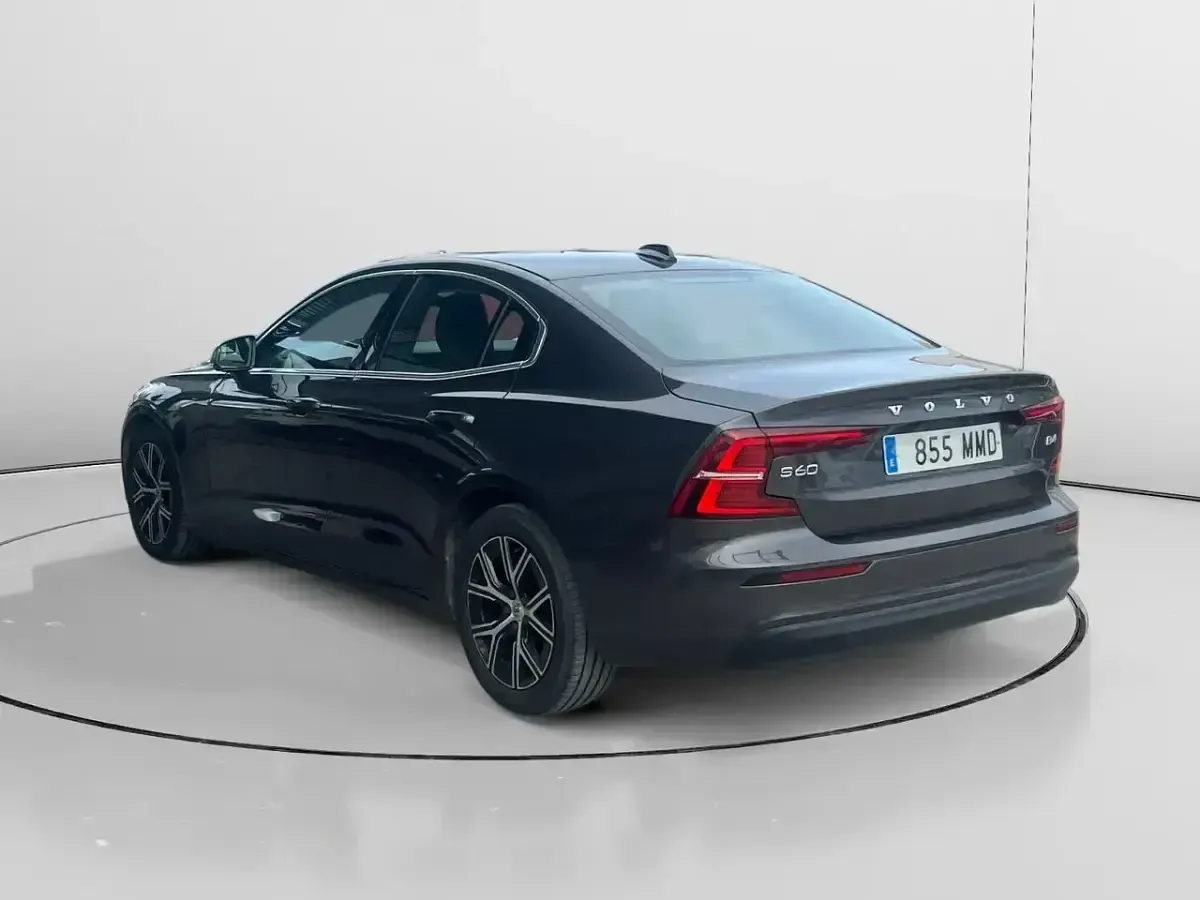 Usado Volvo S60 Core 197 CV (144 kW) 2023 Gris Berlina