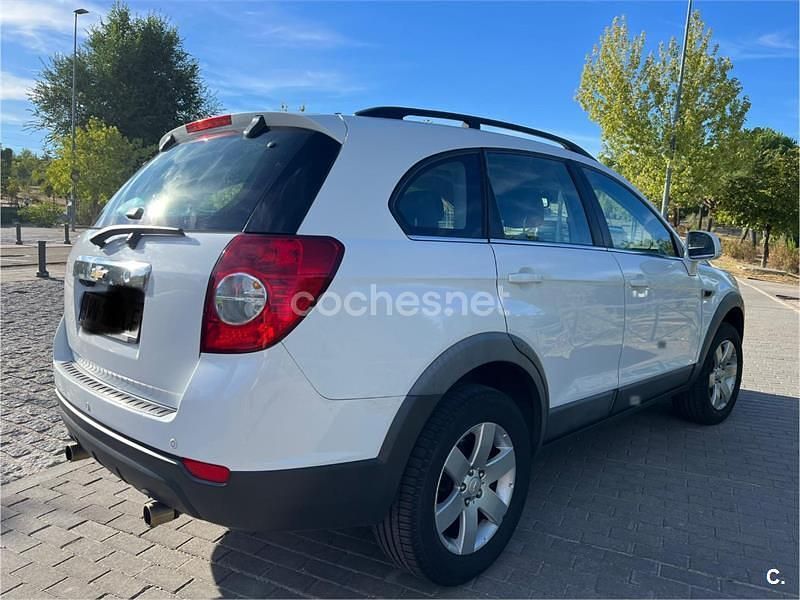 Usado Chevrolet Captiva LS 167 CV (122 kW) 2012 Blanco SUV