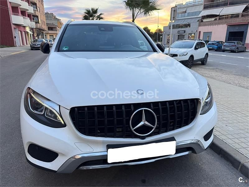 Usado Mercedes GLC220 170 CV (125 kW) 2016 Blanco SUV