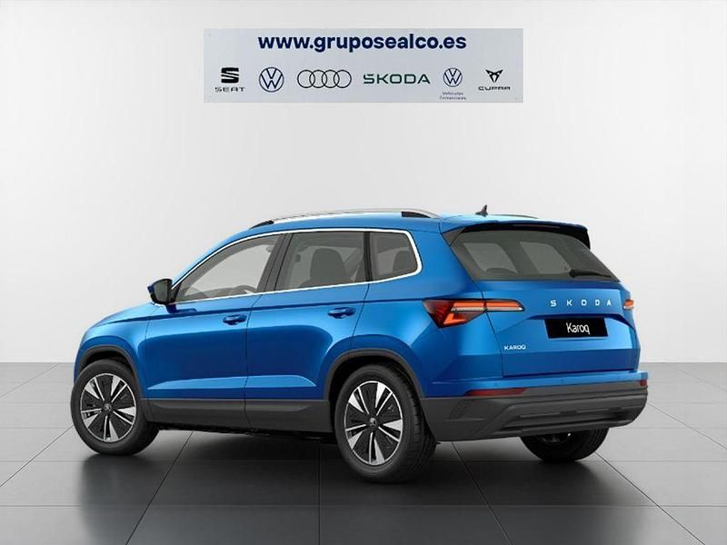 Usado Skoda Karoq Selection 150 CV (110 kW) 2025 Azul SUV