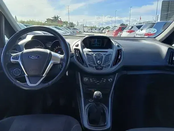Usado Ford B-MAX Trend 95 CV (69 kW) 2016 Blanco Monovolumen