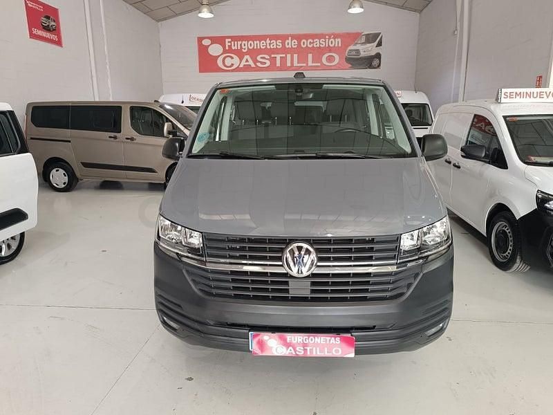 Usado VW Caravelle 110 CV (80 kW) 2023 Gris / plata Monovolumen