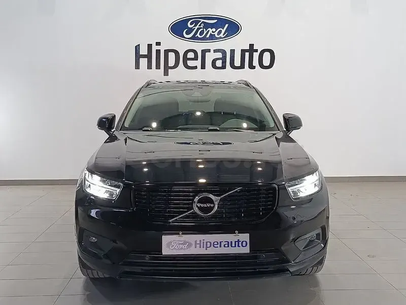 Usado Volvo XC40 R-Design 211 CV (155 kW) 2021 Negro SUV