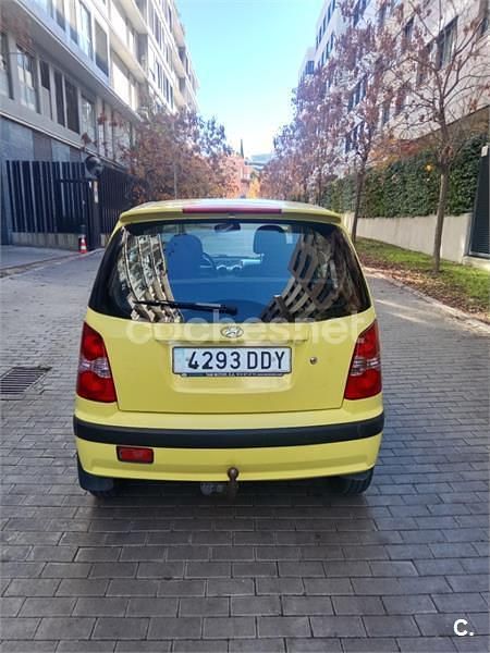 Amarillo Usado 2004 Hyundai Atos GLS Utilitario | 1500 € (Precio justo) - Imagen 1/4
