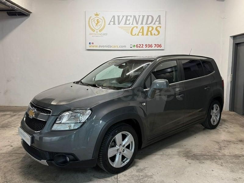 Usado Chevrolet Orlando LTZ 163 CV (119 kW) 2012 Gris / plata Monovolumen