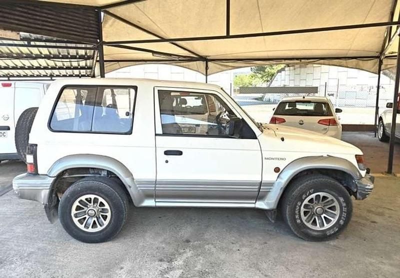 Usado Mitsubishi Montero 99 CV (72 kW) 1993 Blanco SUV