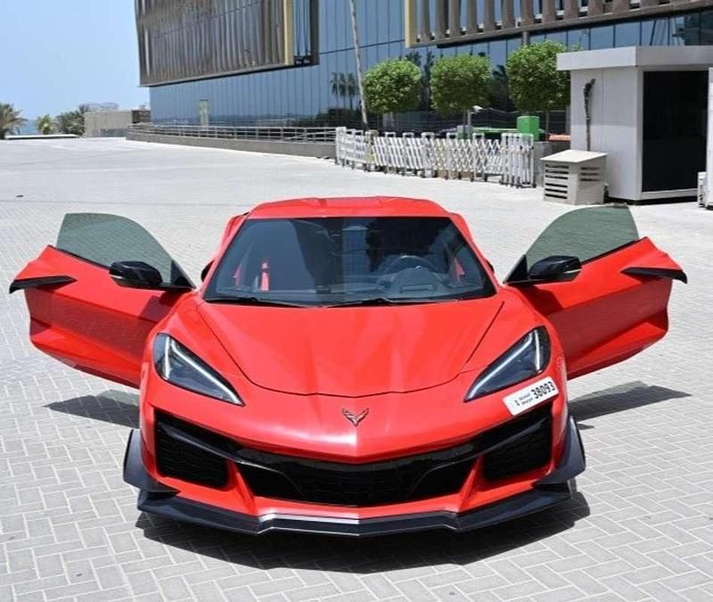 Rojo Usado 2024 Chevrolet Corvette Stingray Descapotable | 115.000 € - Imagen 1/4