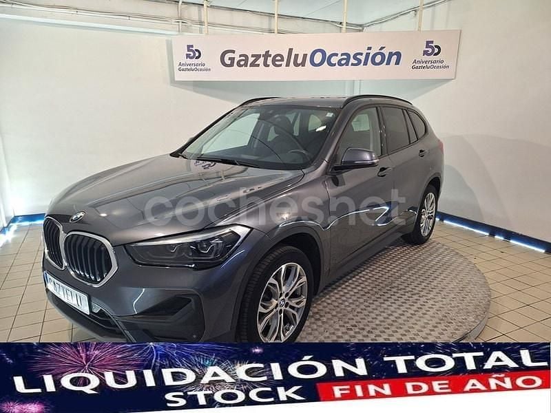 Gris / plata Usado 2021 BMW X1 SUV | 26.400 € (Un poco caro) - Imagen 1/4