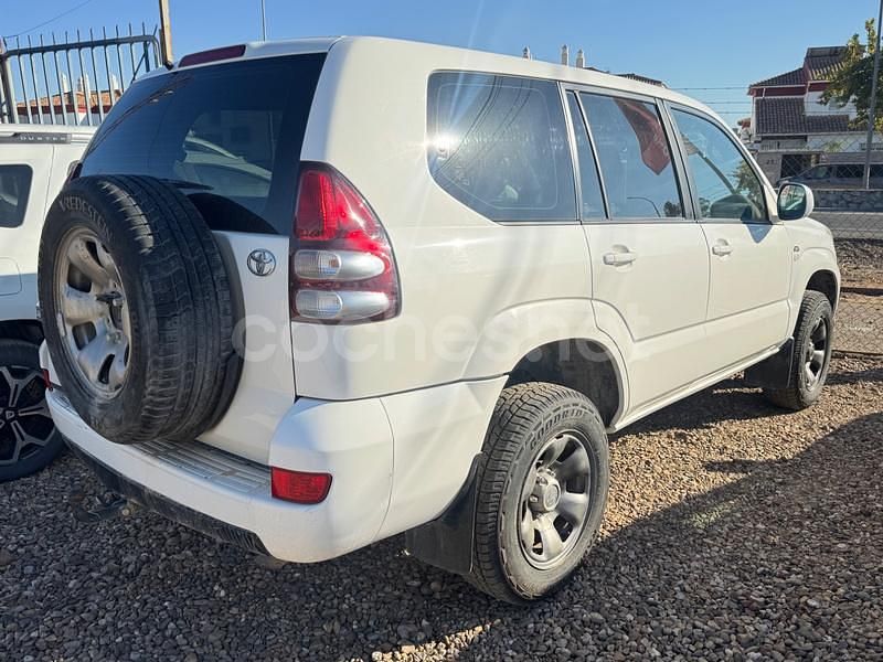 Usado Toyota Land Cruiser 190 CV (139 kW) 2011 Blanco SUV