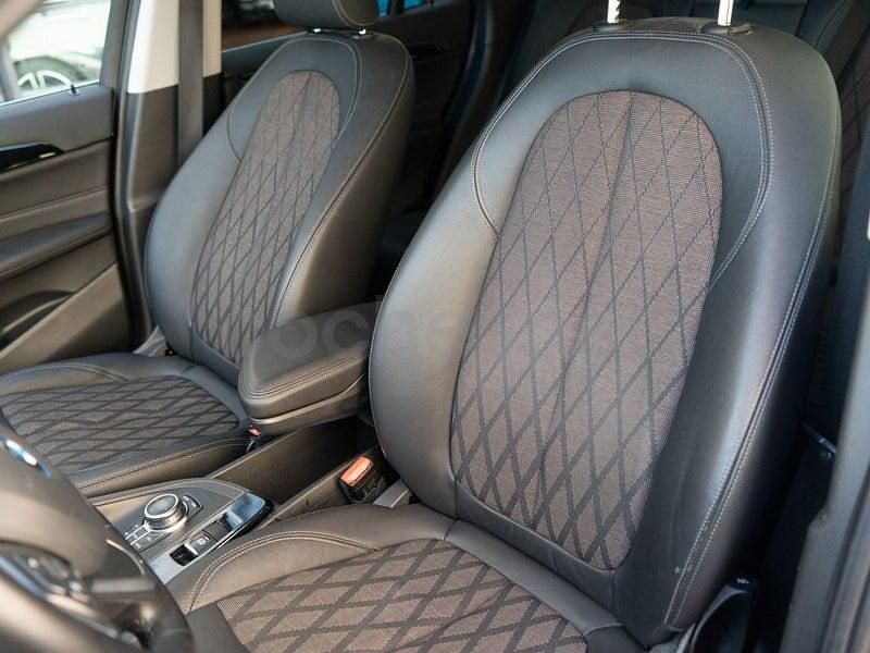 Usado BMW X1 Sport Line 220 CV (161 kW) 2022 Negro SUV