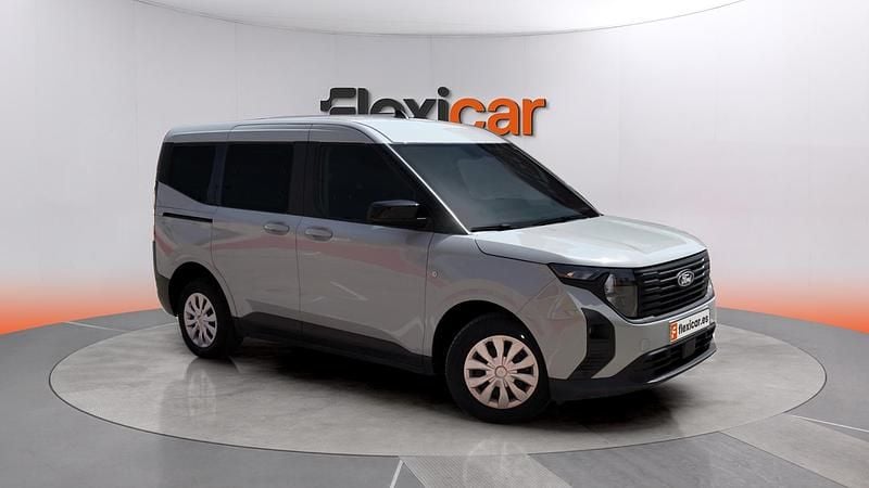 Begagnad Ford Tourneo Courier Active 125 HK (91 kW) 2024 Minibuss