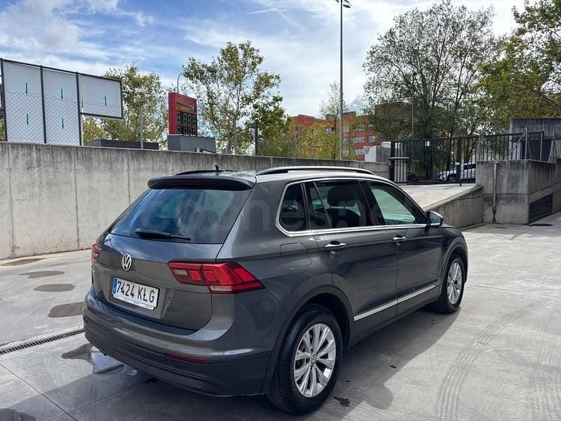 Usado VW Tiguan Advance 150 CV (110 kW) 2018 Gris / plata SUV