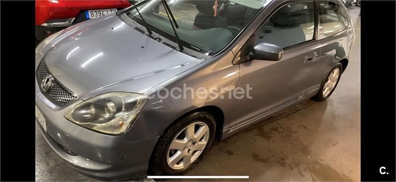 Usado Honda Civic LS 110 CV (80 kW) 2005 Gris / plata Berlina